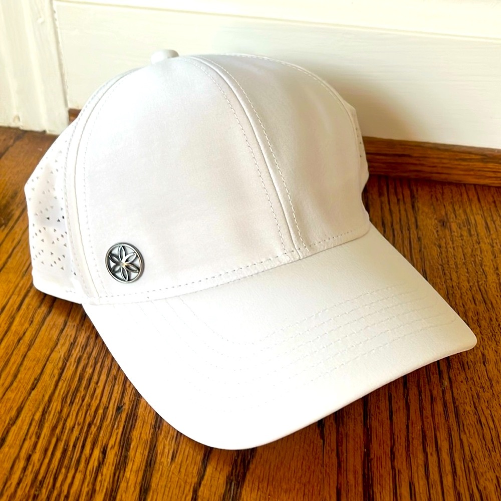 Gaiam Breathable White Hat